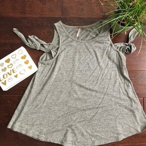 Tank top with additional ties